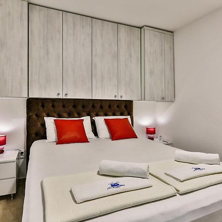 Zara Apartment Budva Exterior photo