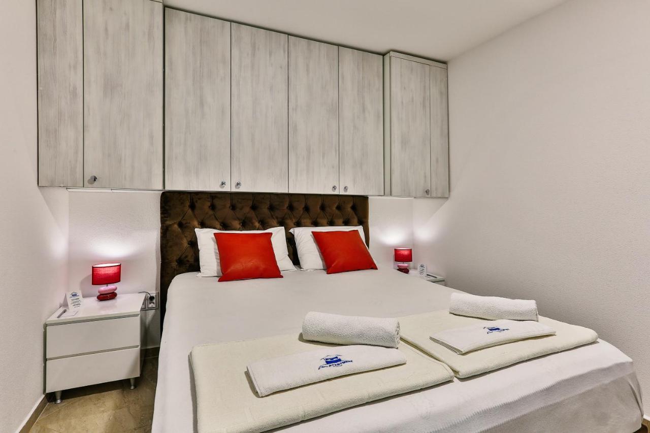 Zara Apartment Budva Exterior photo